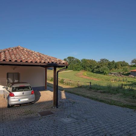 Apartment Ana - Karst Cycling Paradise Dutovlje Exterior foto